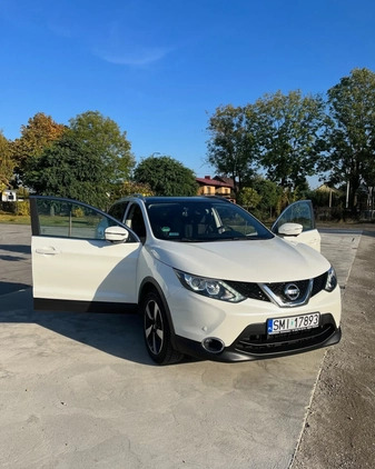 Nissan Qashqai cena 50700 przebieg: 210000, rok produkcji 2015 z Tychy małe 497